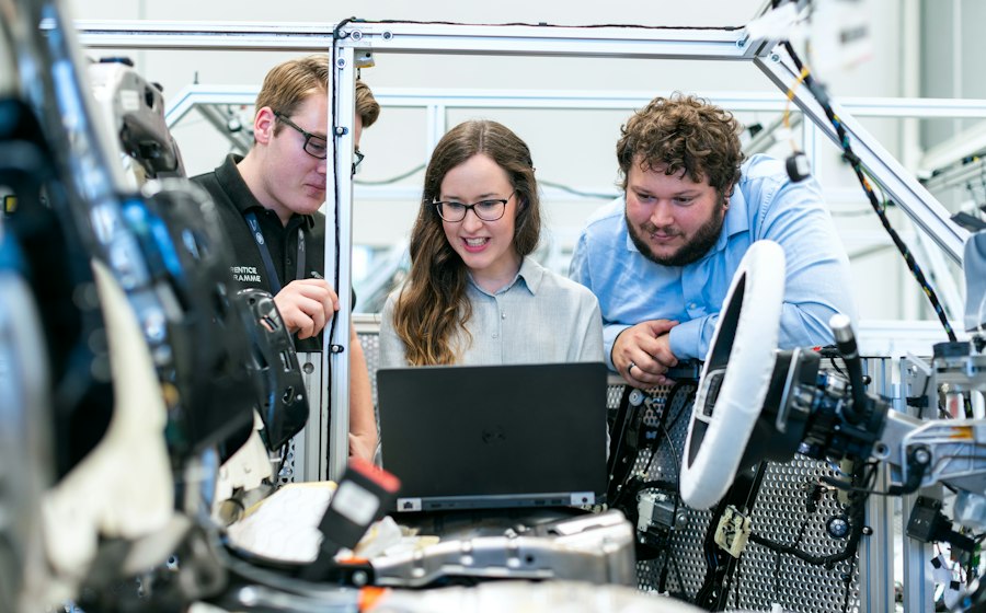 Dedicated Embedded Teams